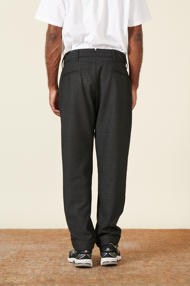 black trousers engineered garments