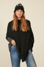 cape, style poncho, noire et bleu marine